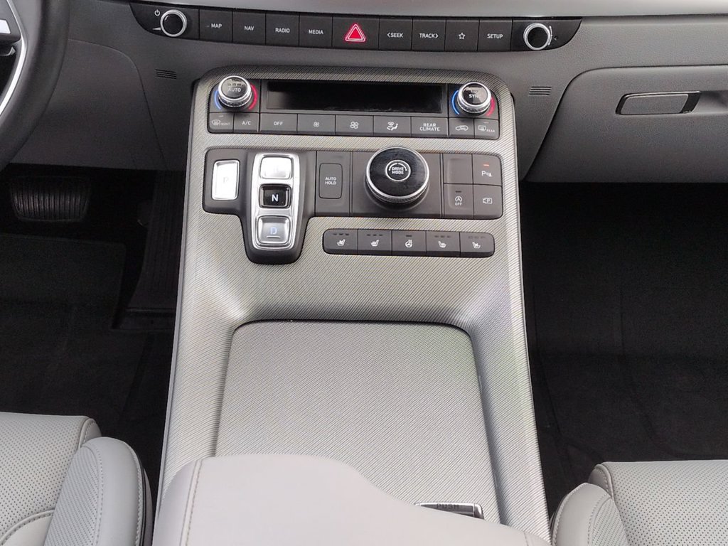 Used 2025 Hyundai Palisade SEL FWD image 19