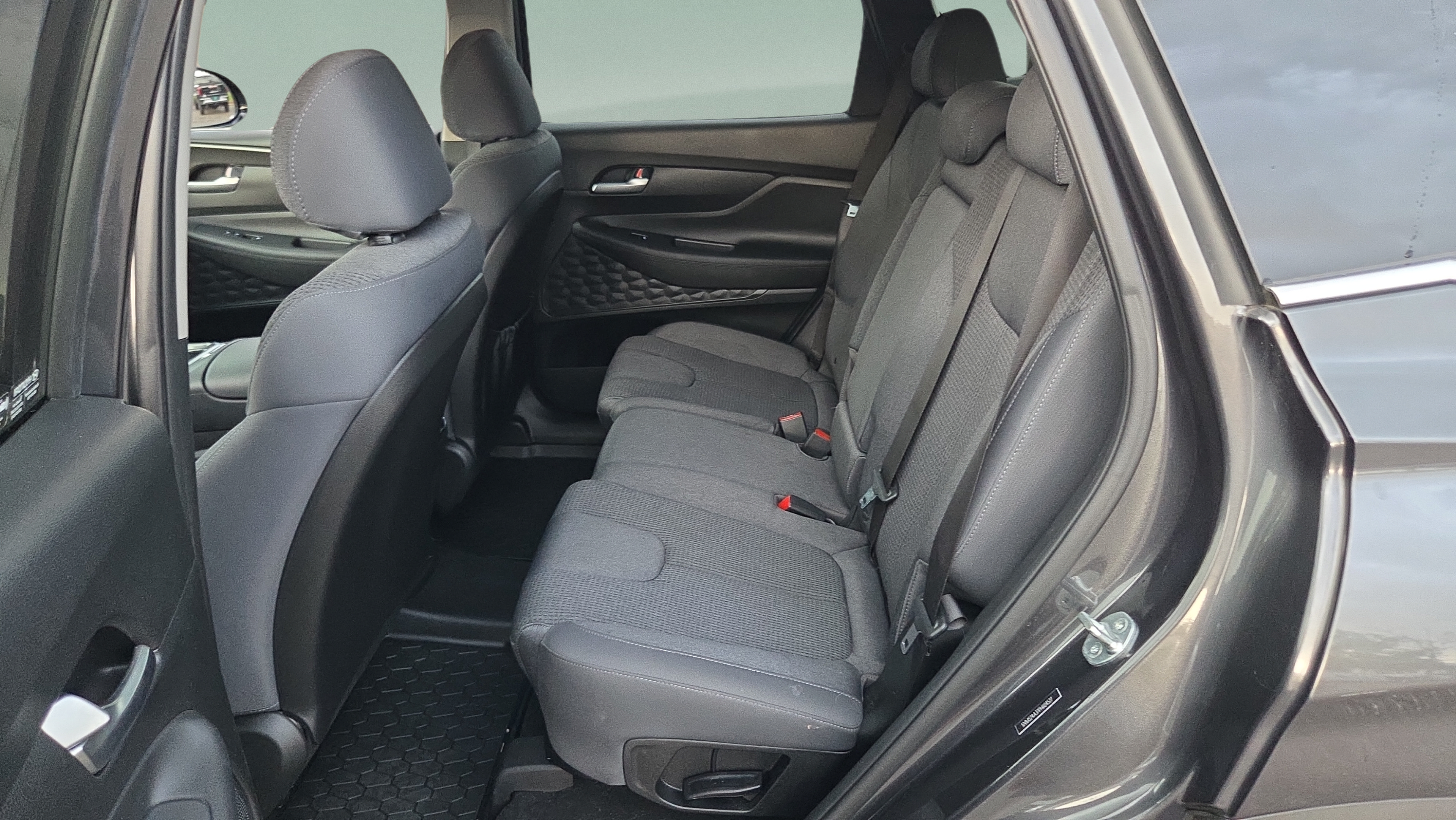 Used 2023 Hyundai Santa Fe SEL FWD image 10