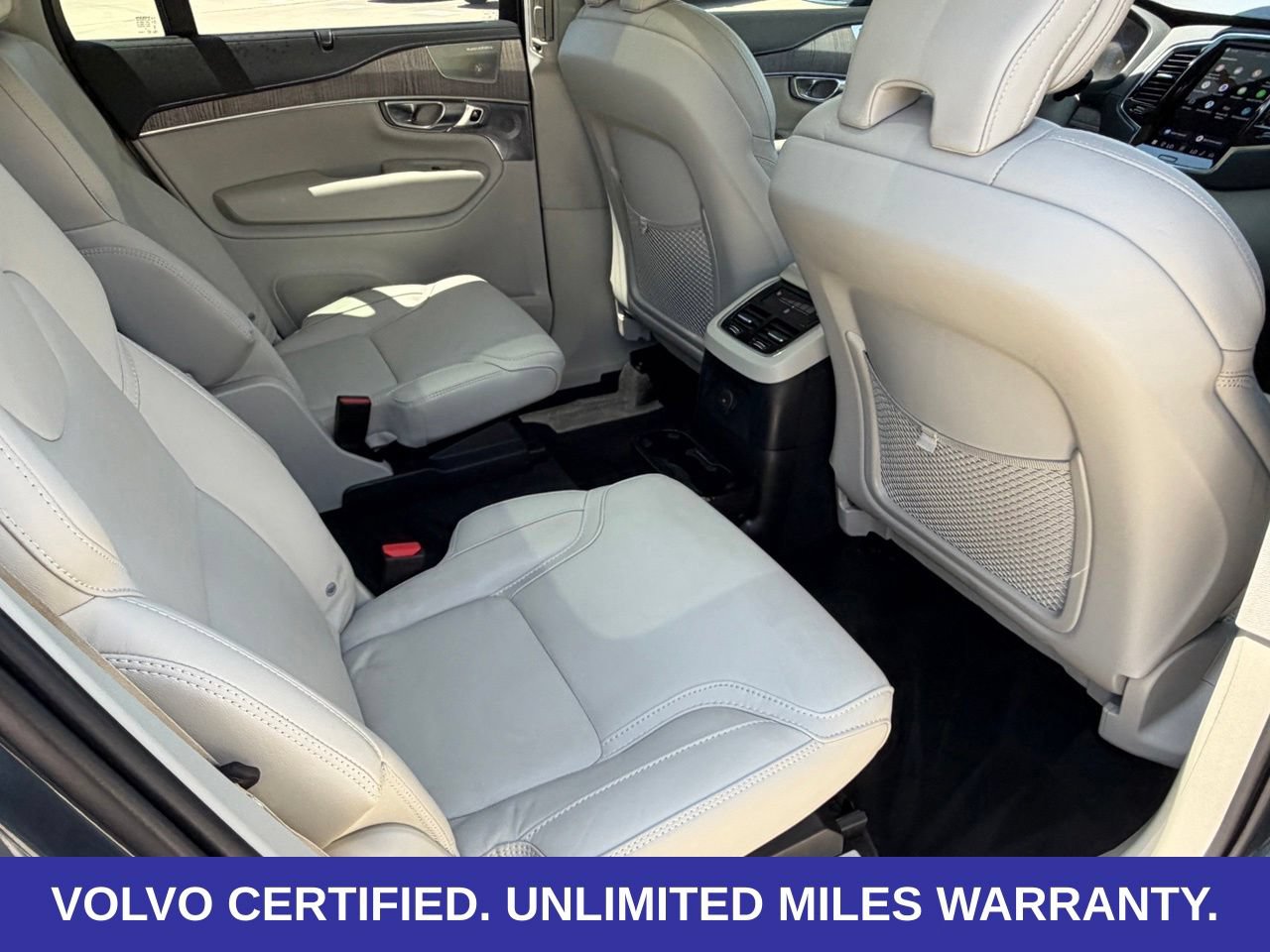 Certified 2024 Volvo XC90 T8 Ultimate AWD/4WD image 33