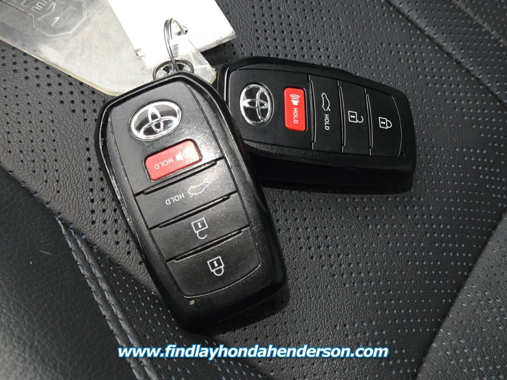 Used 2025 Toyota Camry XSE w/ Premium Package FWD image 31
