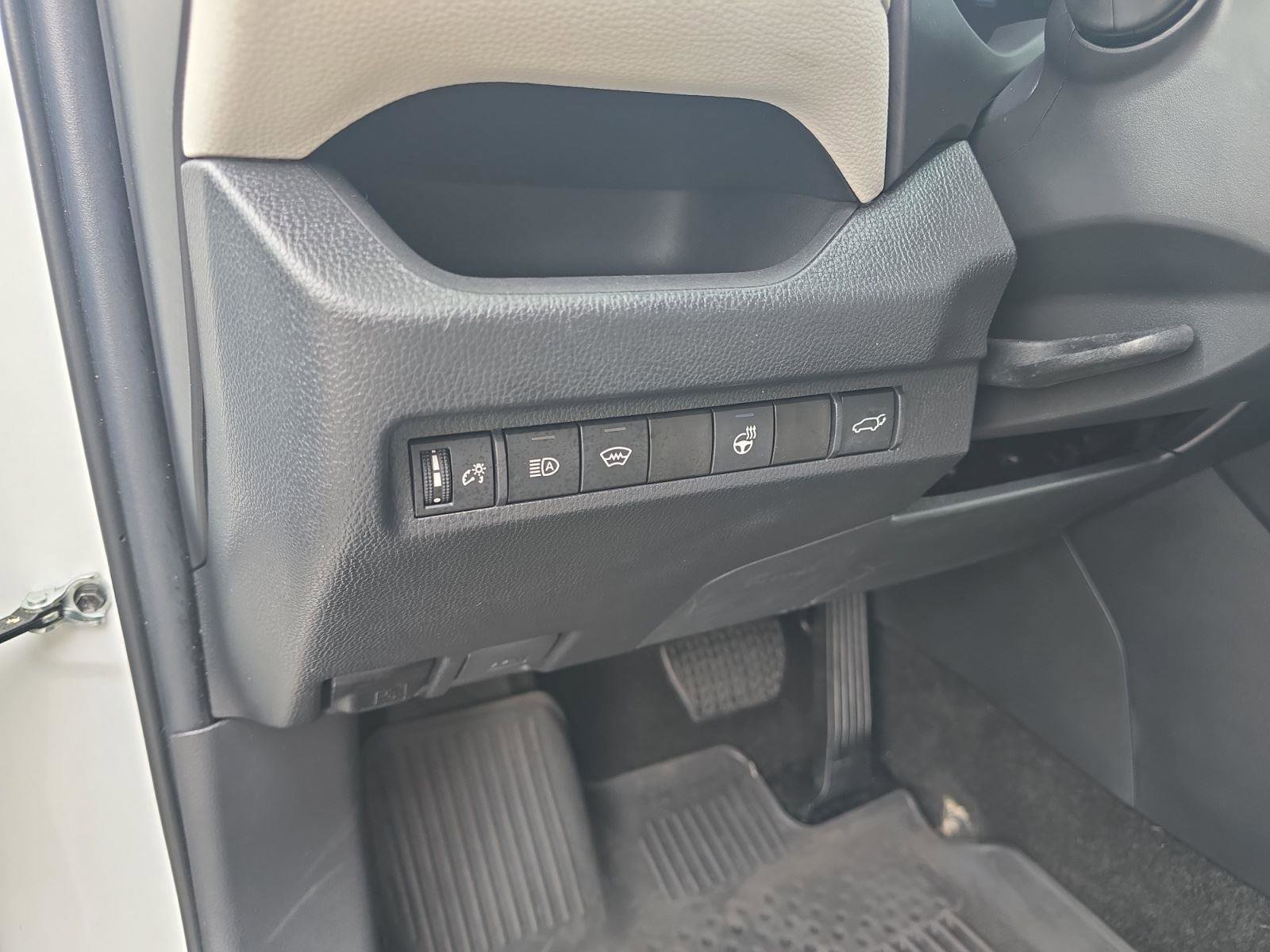 Used 2023 Toyota RAV4 XLE w/ Convenience Package image 21