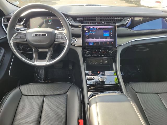 Used 2023 Jeep Grand Cherokee 4WD 4xe w/ Luxury Tech Group II image 9