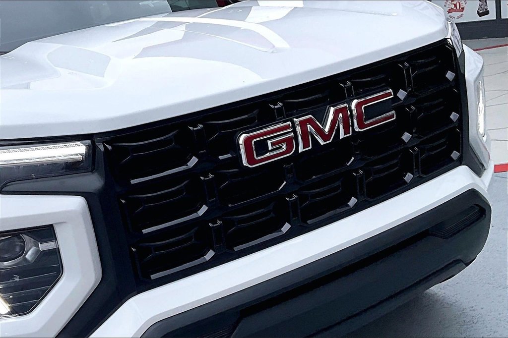 Used 2024 GMC Canyon Elevation w/ Trailering Package image 29