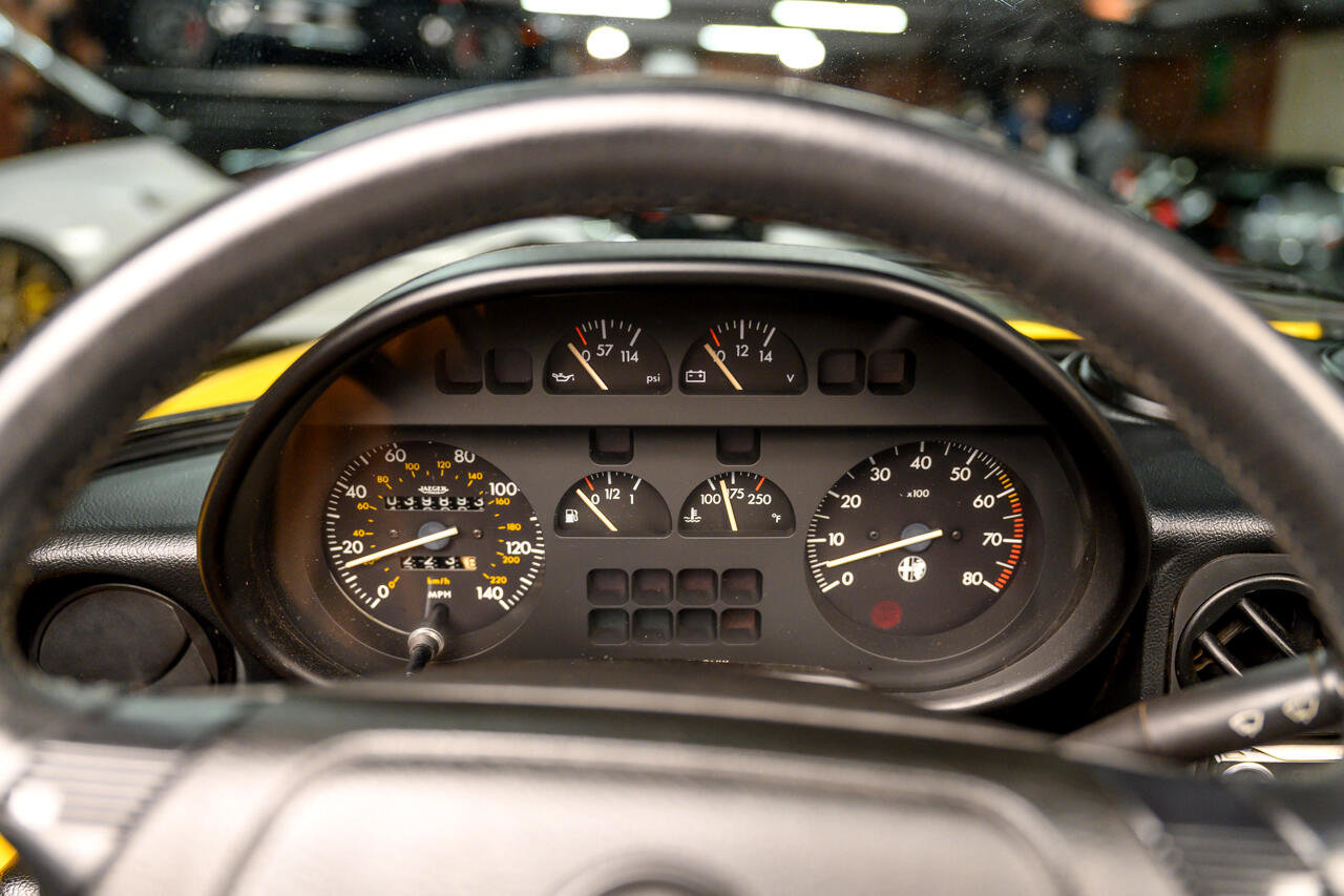 Used 1992 Alfa Romeo Spider Veloce image 26