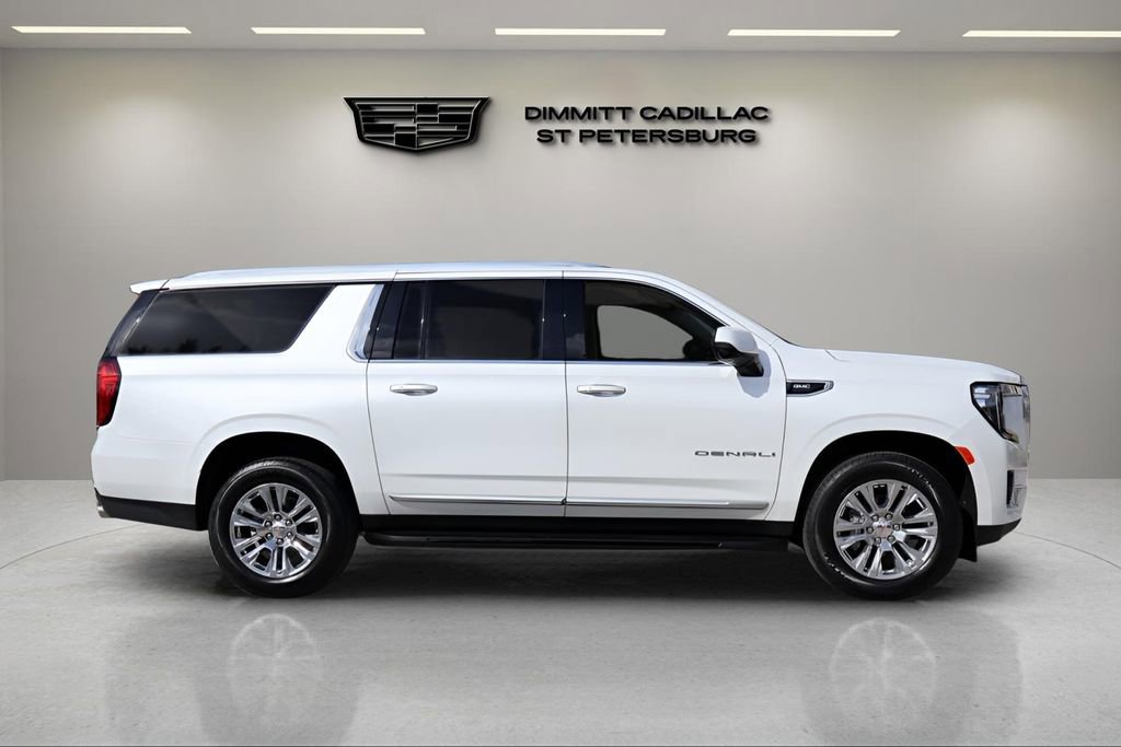 Used 2024 GMC Yukon XL Denali image 6