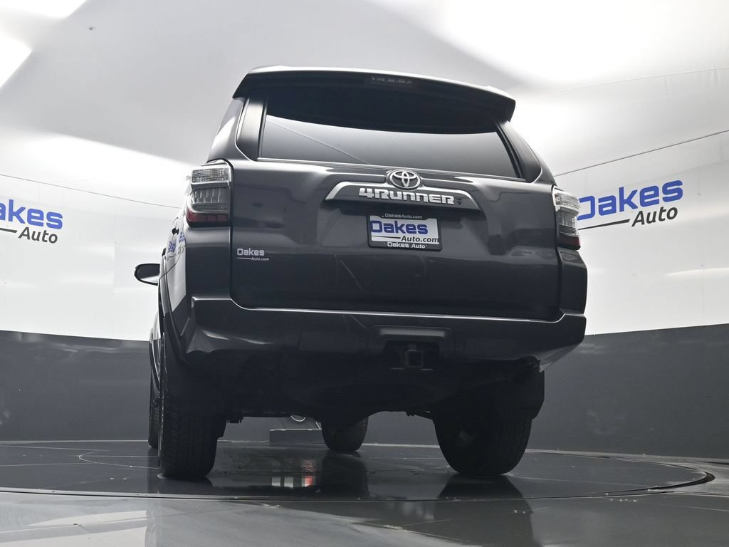 Used 2021 Toyota 4Runner SR5 Premium w/ Moonroof Package AWD/4WD image 47