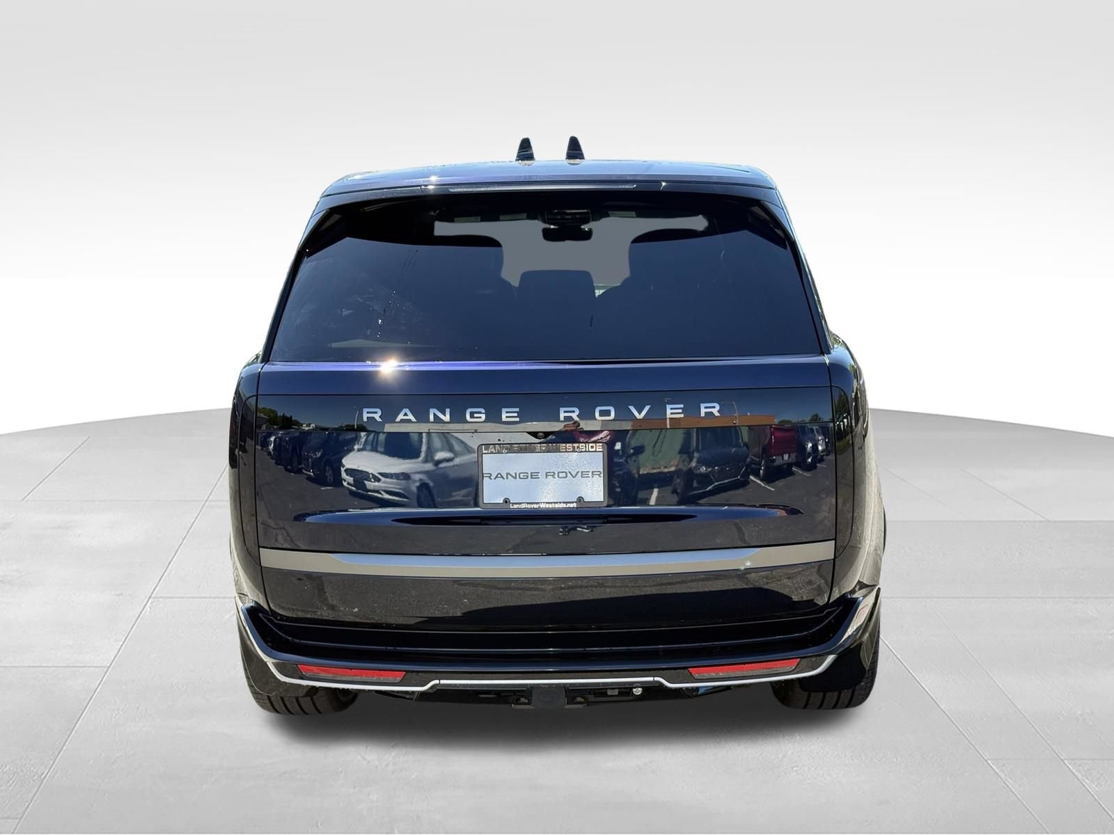 New 2026 Land Rover Range Rover Long Wheelbase Autobiography AWD/4WD image 4