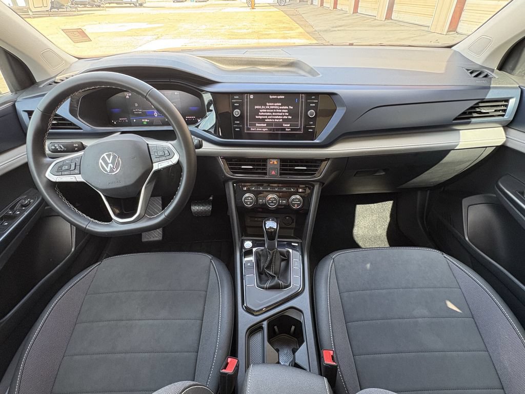 Used 2024 Volkswagen Taos SE FWD image 26