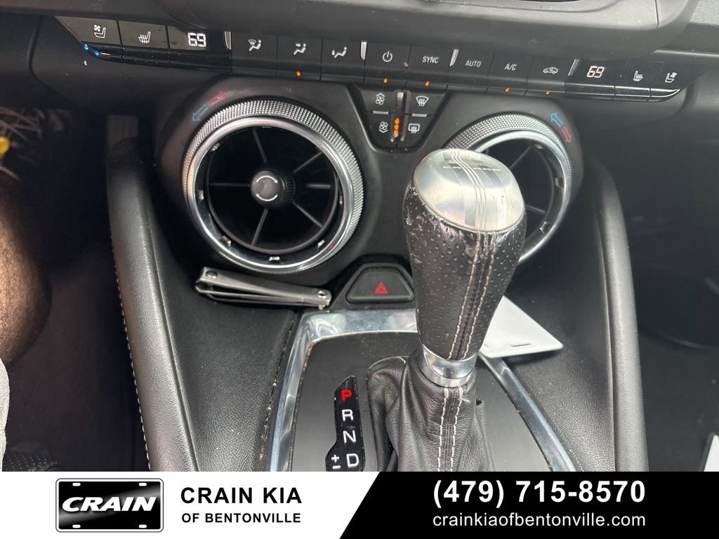 Used 2020 Chevrolet Camaro SS RWD image 26