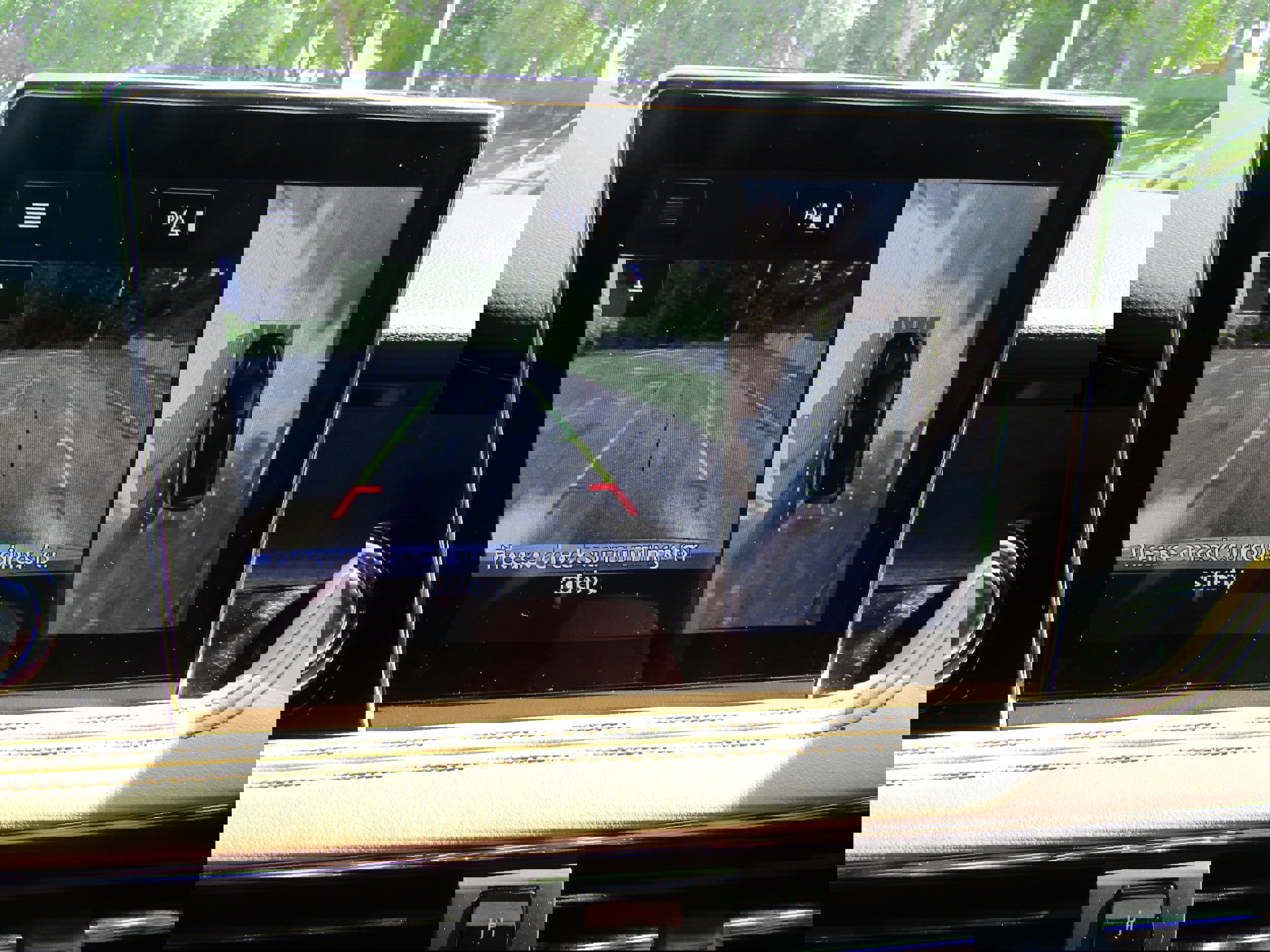 Used 2022 Lincoln Corsair Reserve w/ Equipment Group 201A image 32