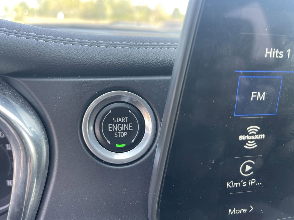 Used 2023 Chevrolet Blazer LT image 23