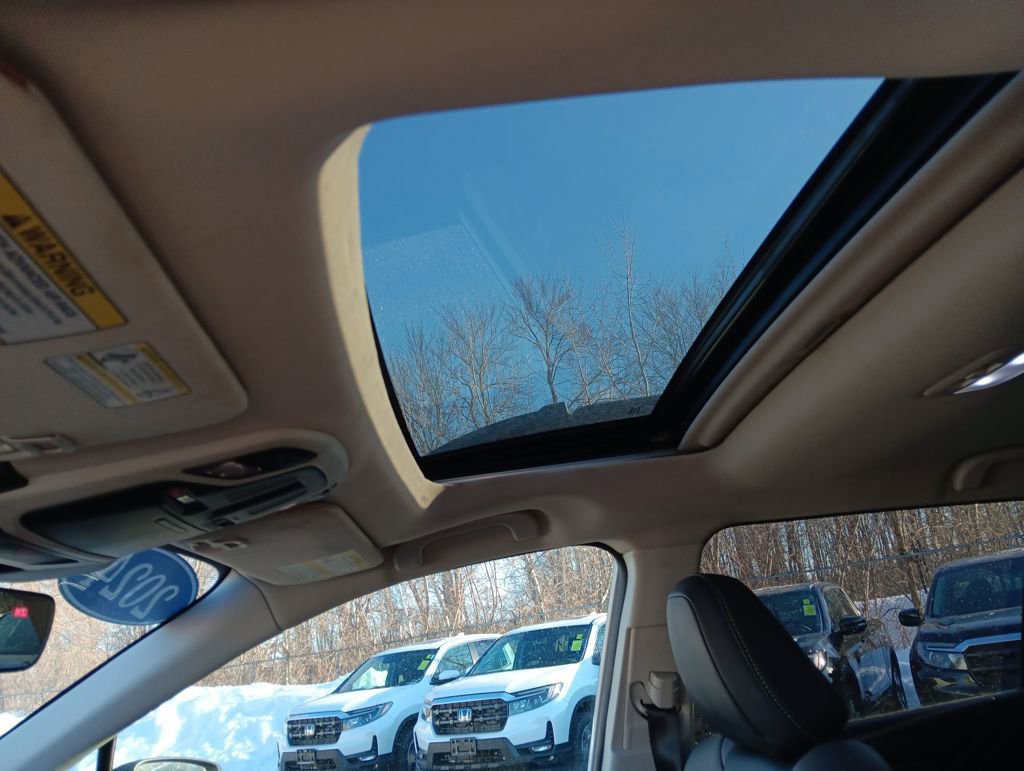 Used 2024 Subaru Outback Onyx Edition image 23