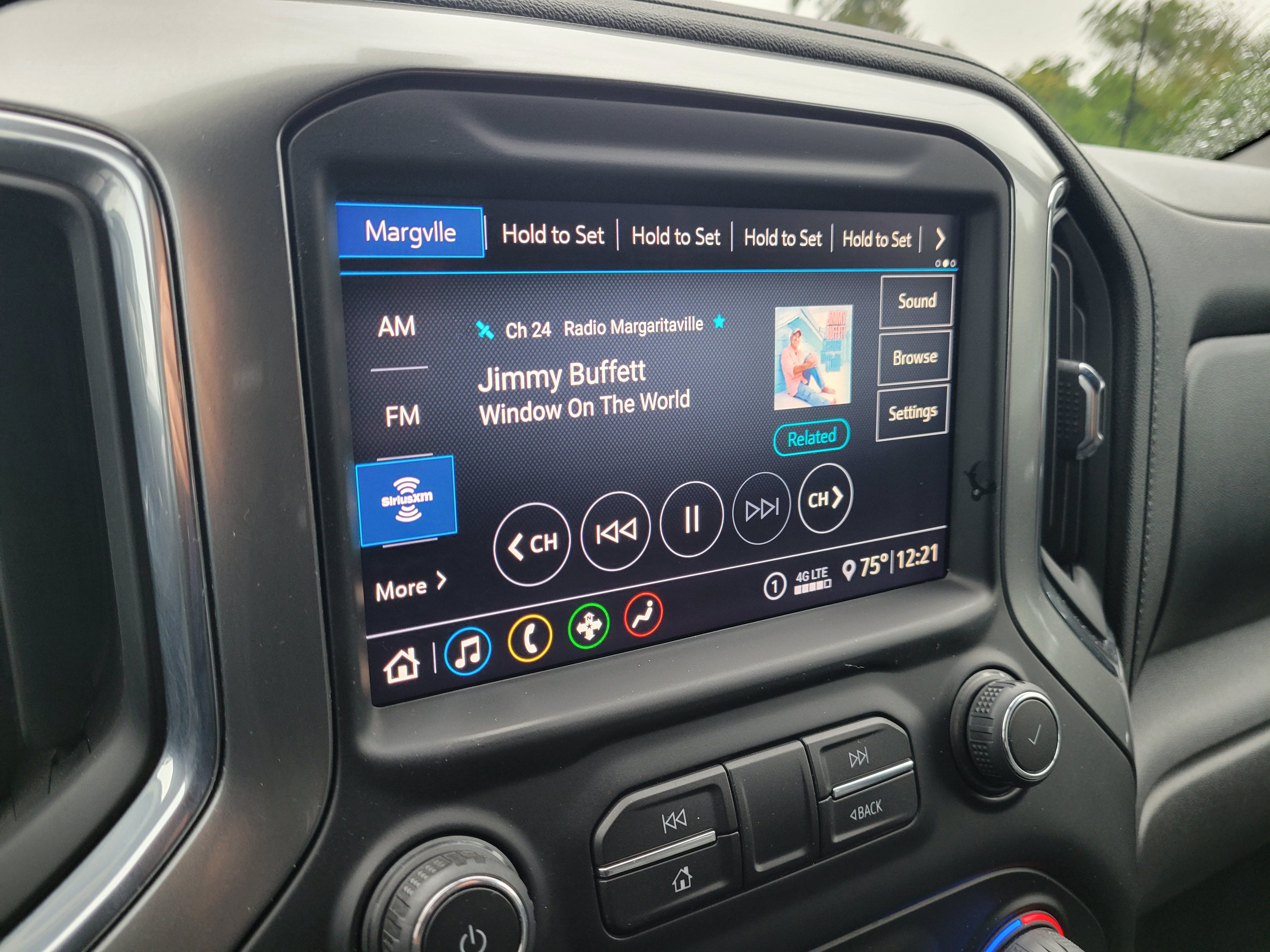 Certified 2020 Chevrolet Silverado 1500 LT w/ All-Star Edition AWD/4WD image 22