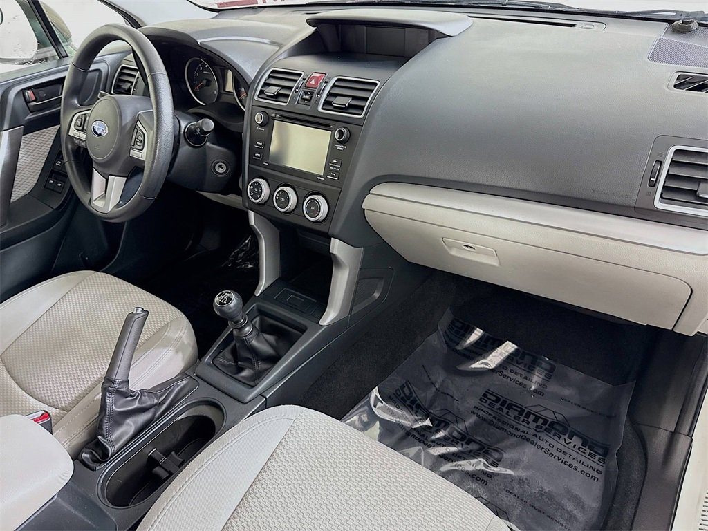 Used 2017 Subaru Forester 2.5i image 29