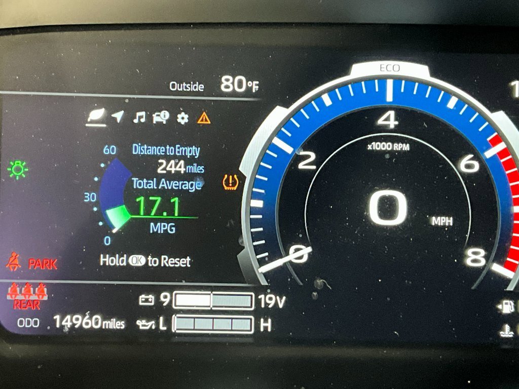 Used 2023 Toyota Tundra Platinum image 17