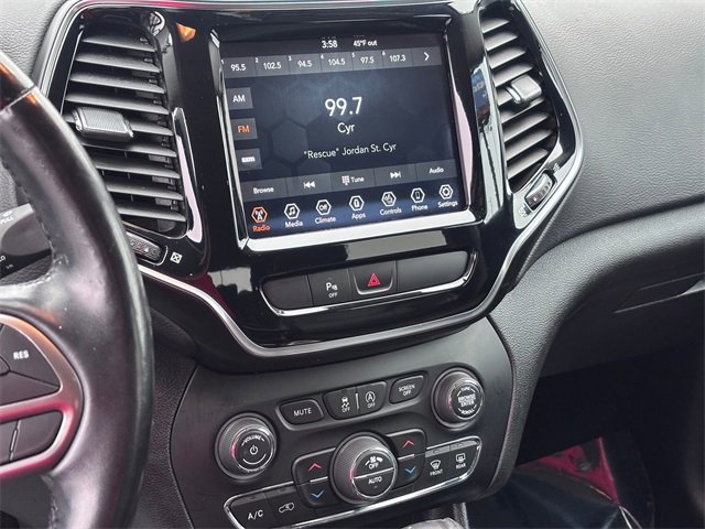 Used 2020 Jeep Cherokee Limited image 21