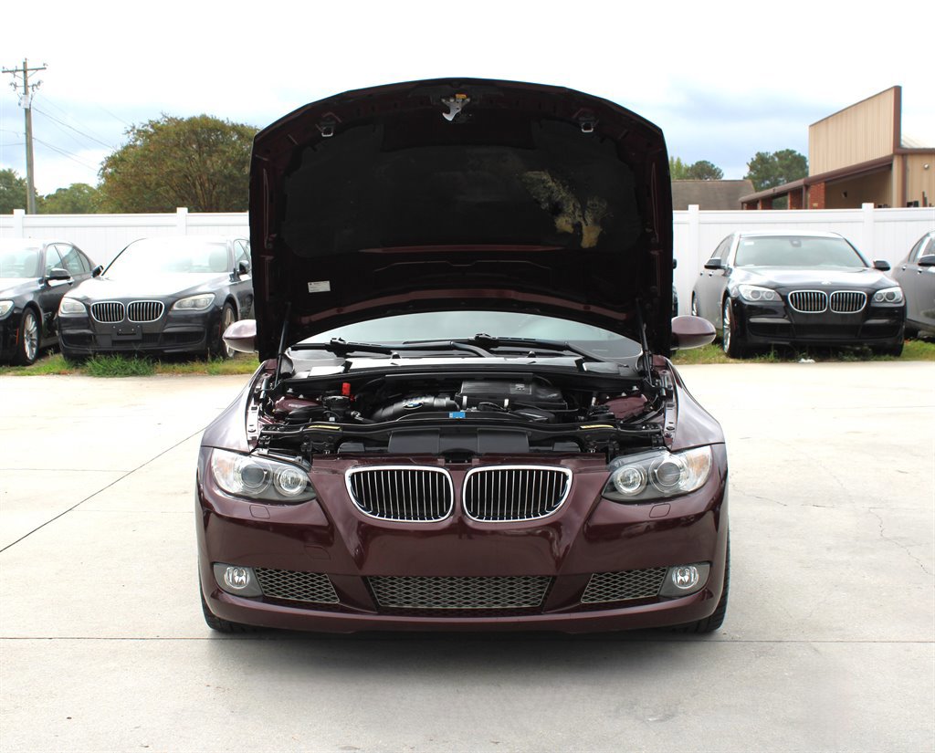 Used 2008 BMW 335i Convertible image 34