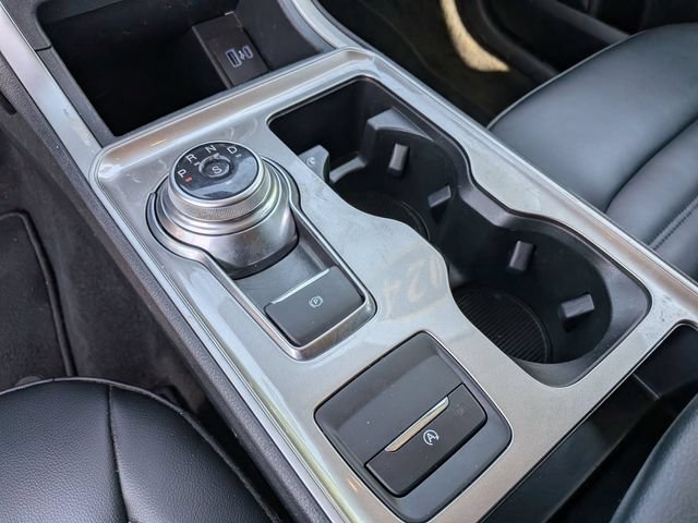 Used 2024 Ford Edge SEL w/ Convenience Package AWD/4WD image 12