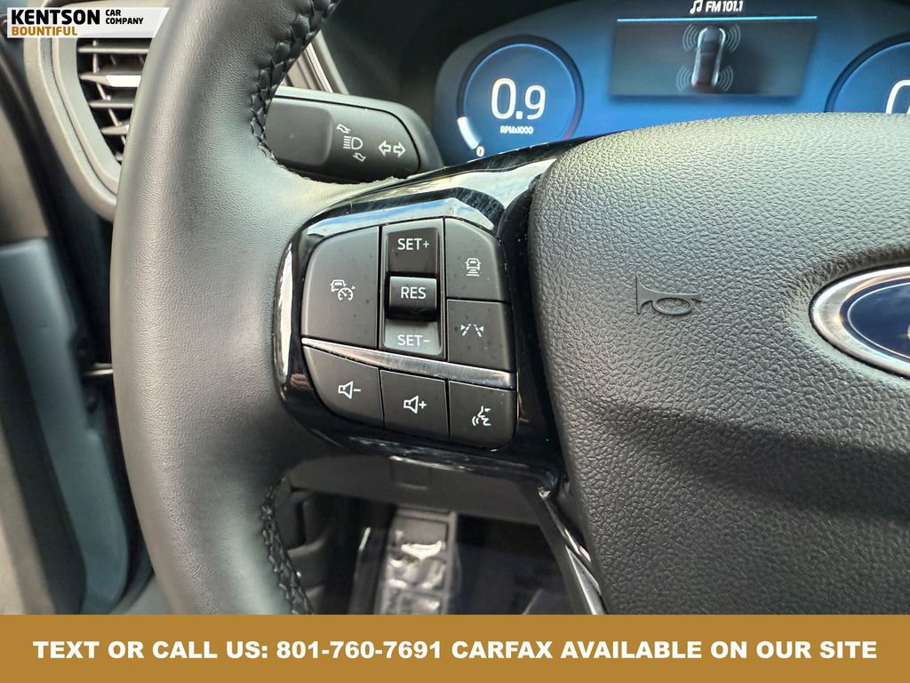 Used 2025 Ford Escape Platinum image 19