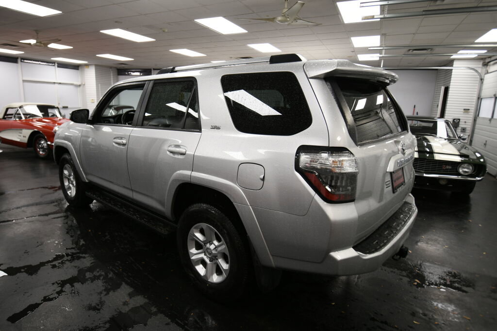 Certified 2024 Toyota 4Runner SR5 Premium image 5