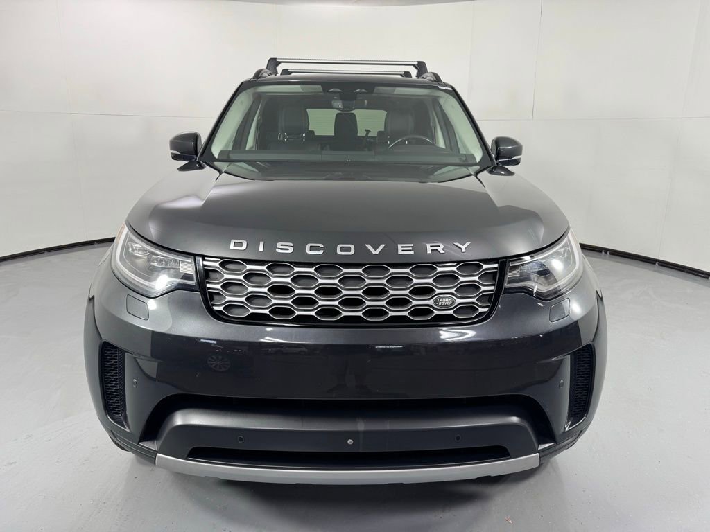 Used 2023 Land Rover Discovery S AWD/4WD image 2