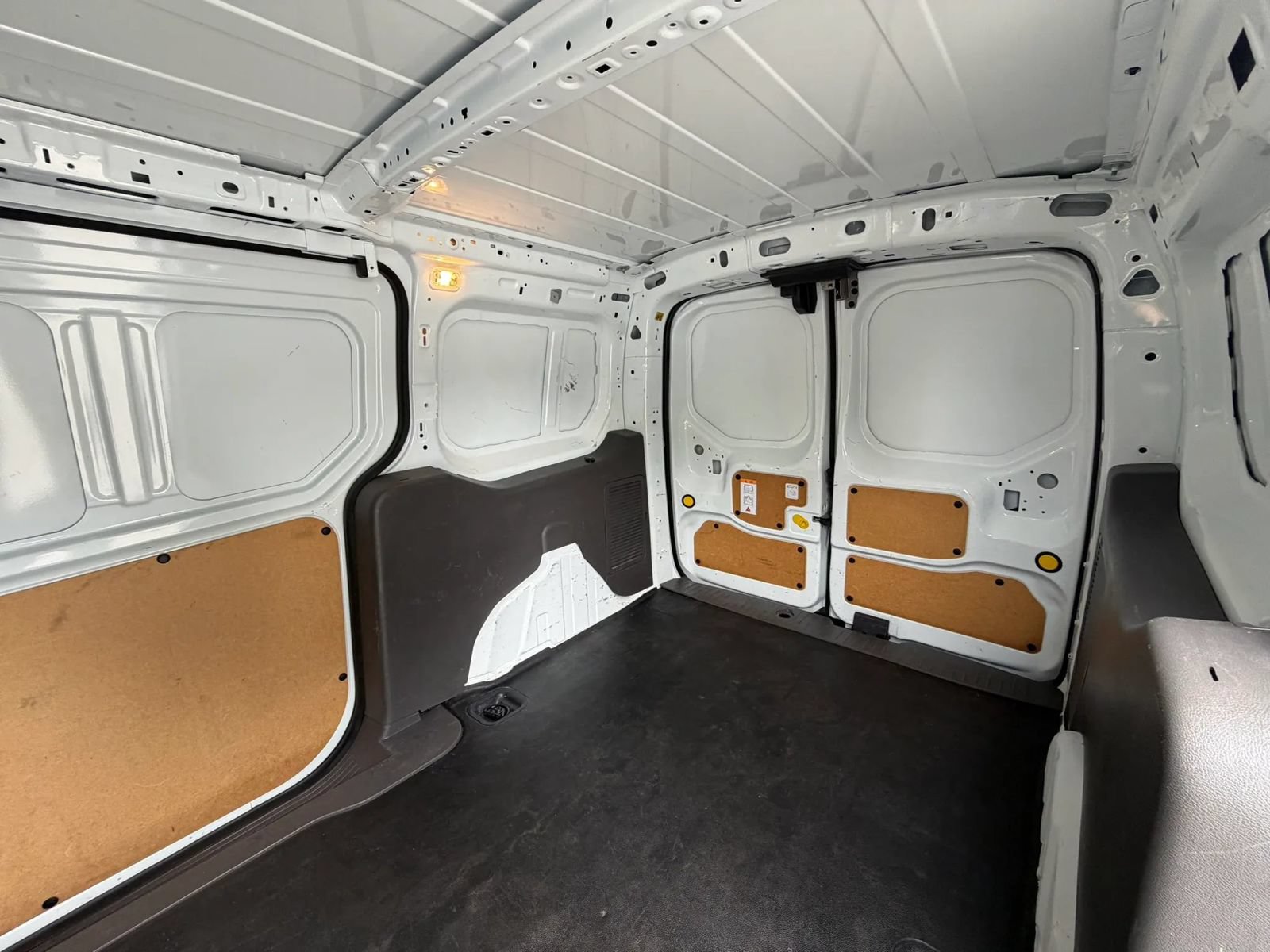 Used 2022 Ford Transit Connect XL FWD image 21