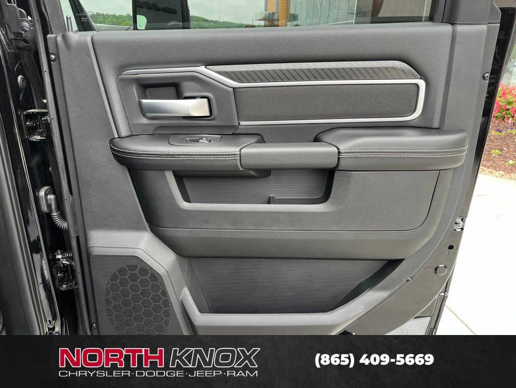 New 2026 RAM 3500 Big Horn AWD/4WD image 23