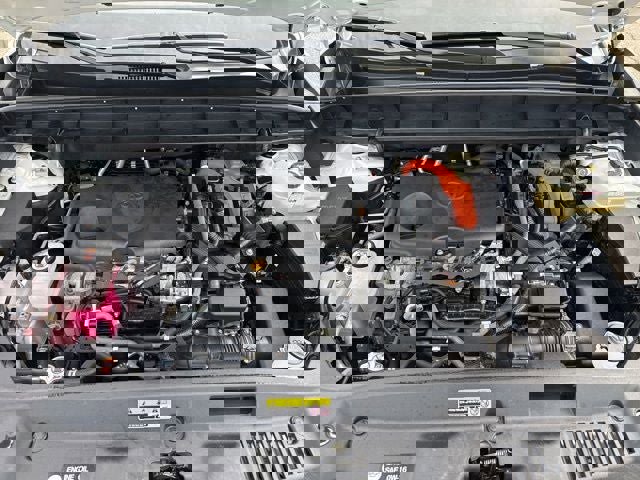 Used 2021 Toyota Highlander Platinum image 2