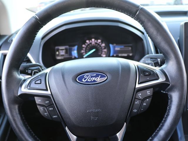 Used 2023 Ford Edge Titanium w/ Class II Trailer Tow Package AWD/4WD image 25