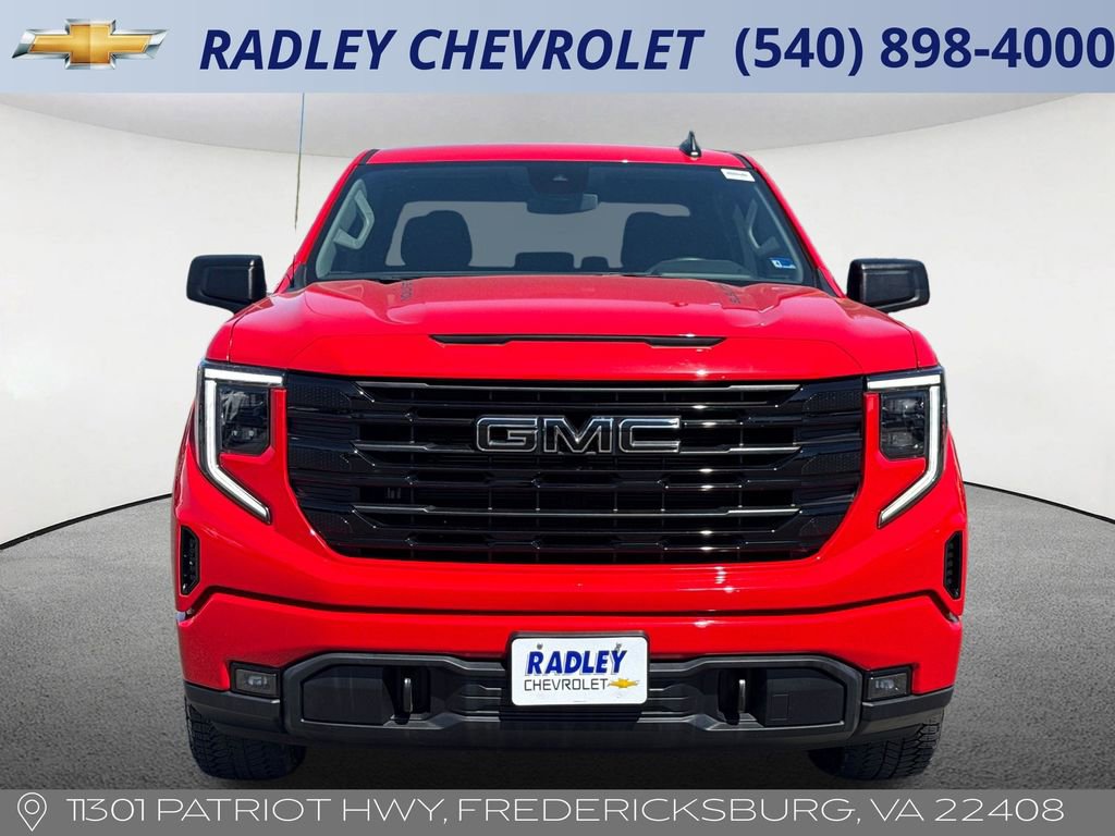 Certified 2025 GMC Sierra 1500 Elevation w/ LPO, Elevation Black Package AWD/4WD image 23