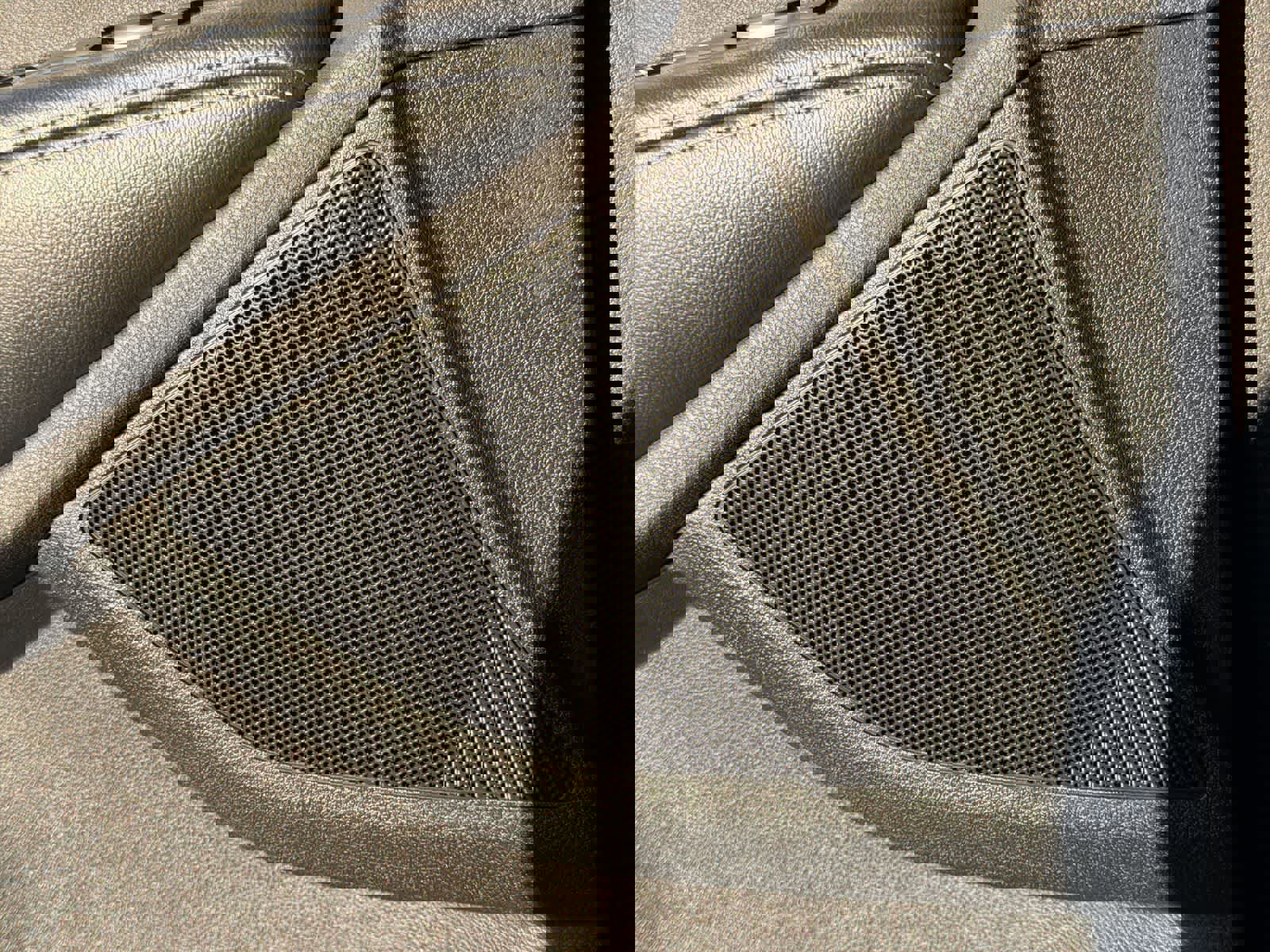 Used 2019 Kia Sorento EX image 32