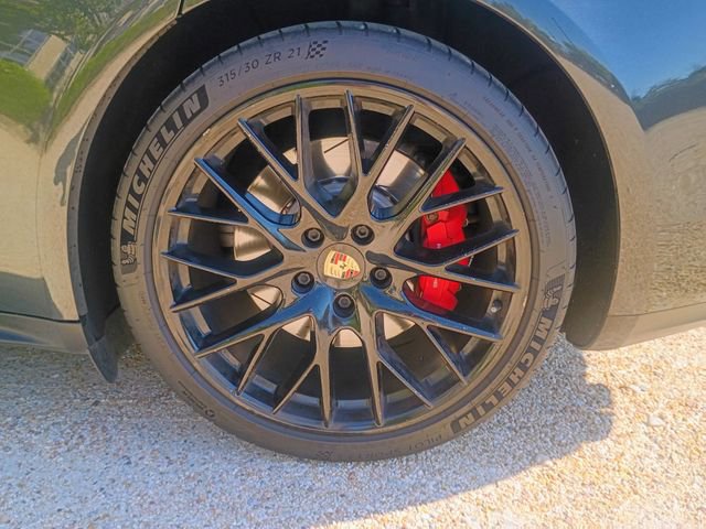 Used 2017 Porsche Panamera Turbo AWD/4WD image 19