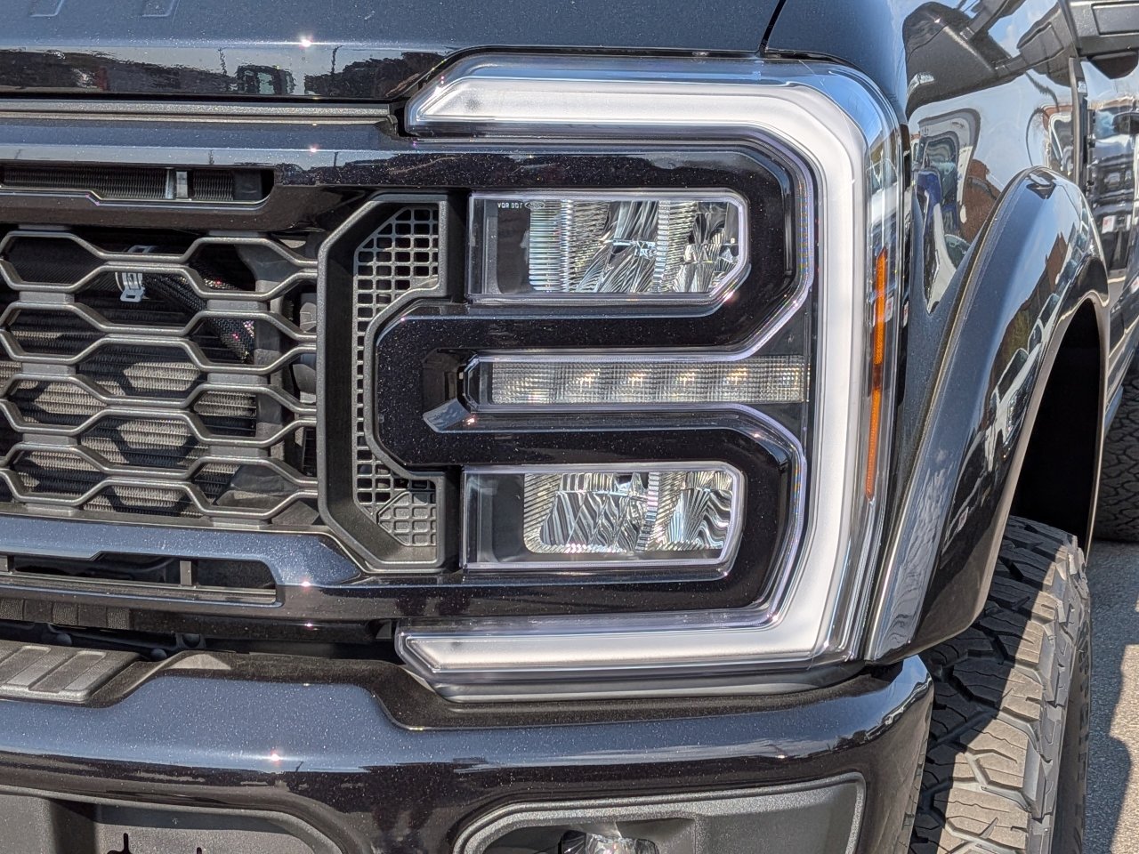 New 2026 Ford F250 Lariat AWD/4WD image 11