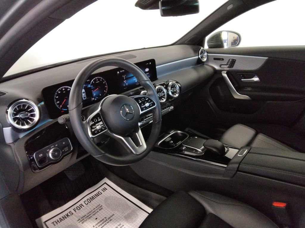 Used 2022 Mercedes-Benz A 220 A 220 image 33