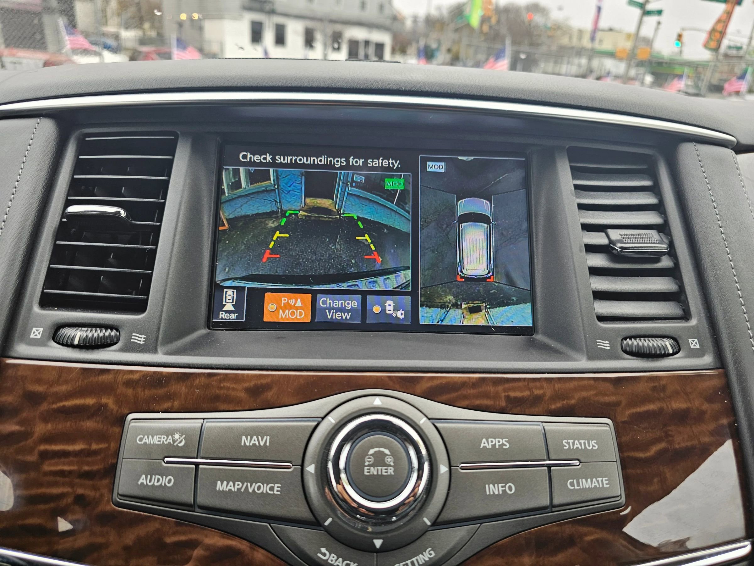 Used 2020 Nissan Armada SL w/ Premium Package image 30