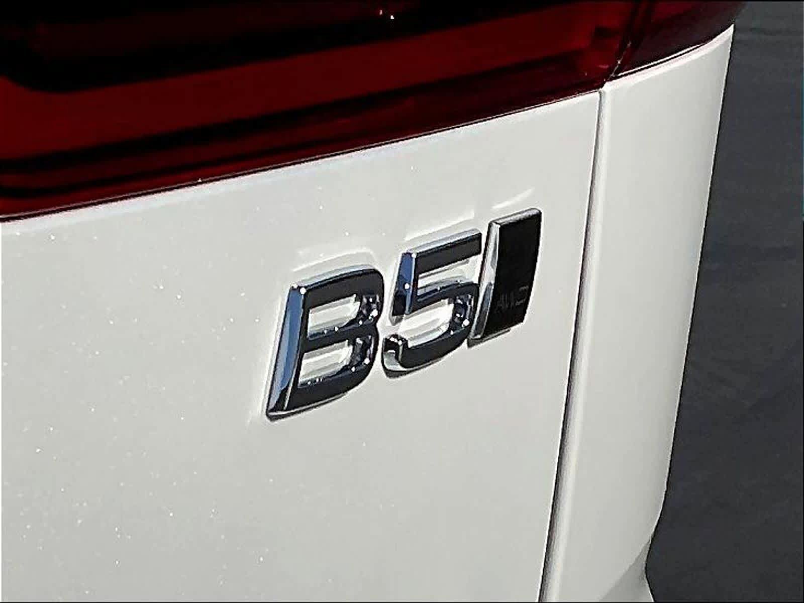 New 2026 Volvo XC60 B5 Plus w/ Climate Package AWD/4WD image 26