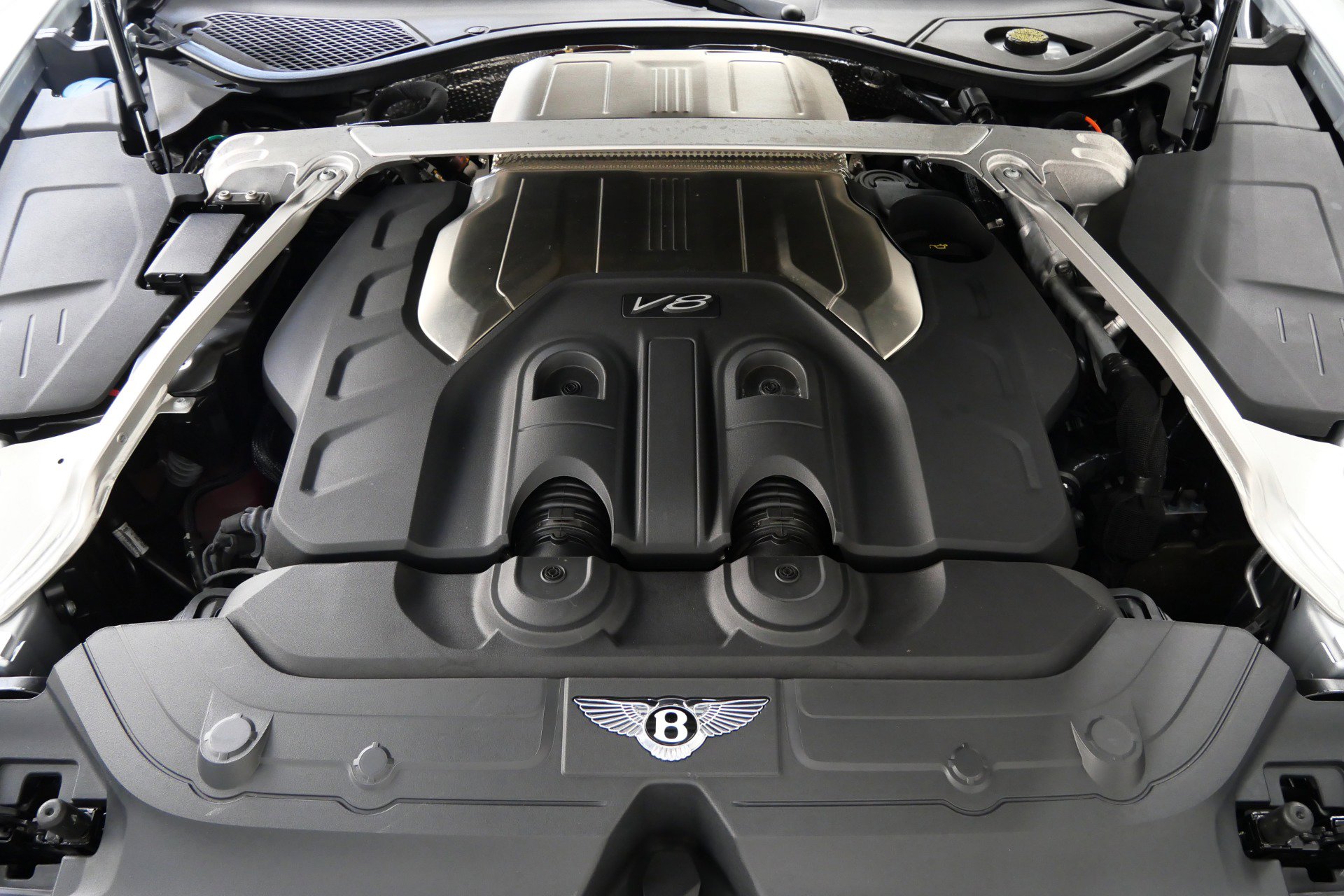 Used 2020 Bentley Continental GT V8 image 12