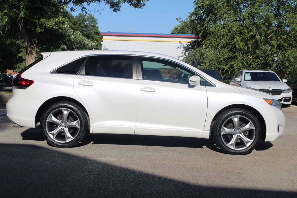 Used 2013 Toyota Venza XLE image 4