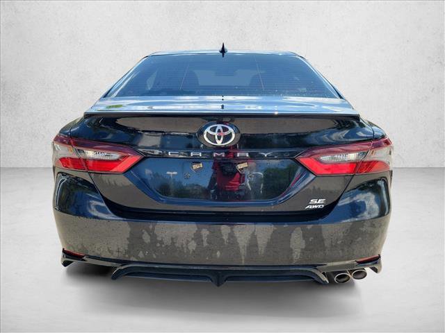 Used 2022 Toyota Camry SE image 6