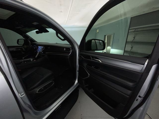 Used 2024 Jeep Wagoneer Series II w/ Convenience Group I image 26