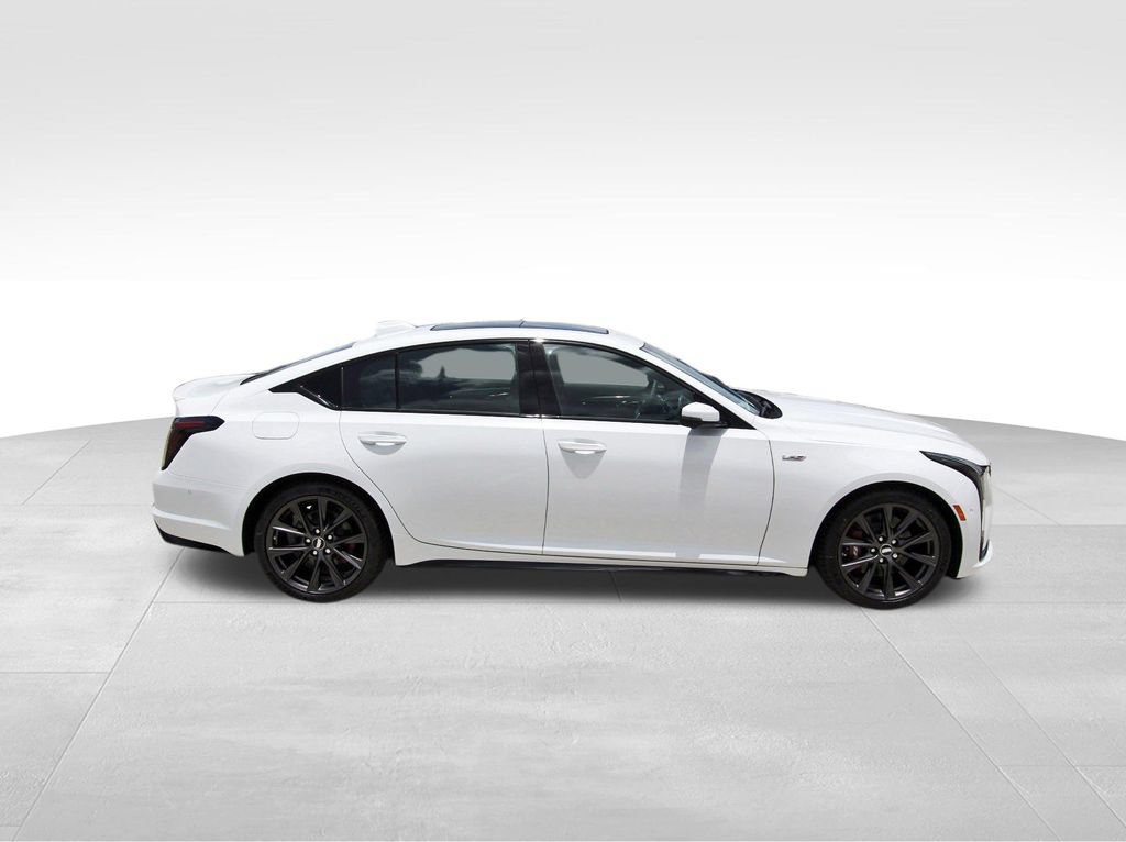 New 2026 Cadillac CT5 V w/ Technology Package RWD image 5