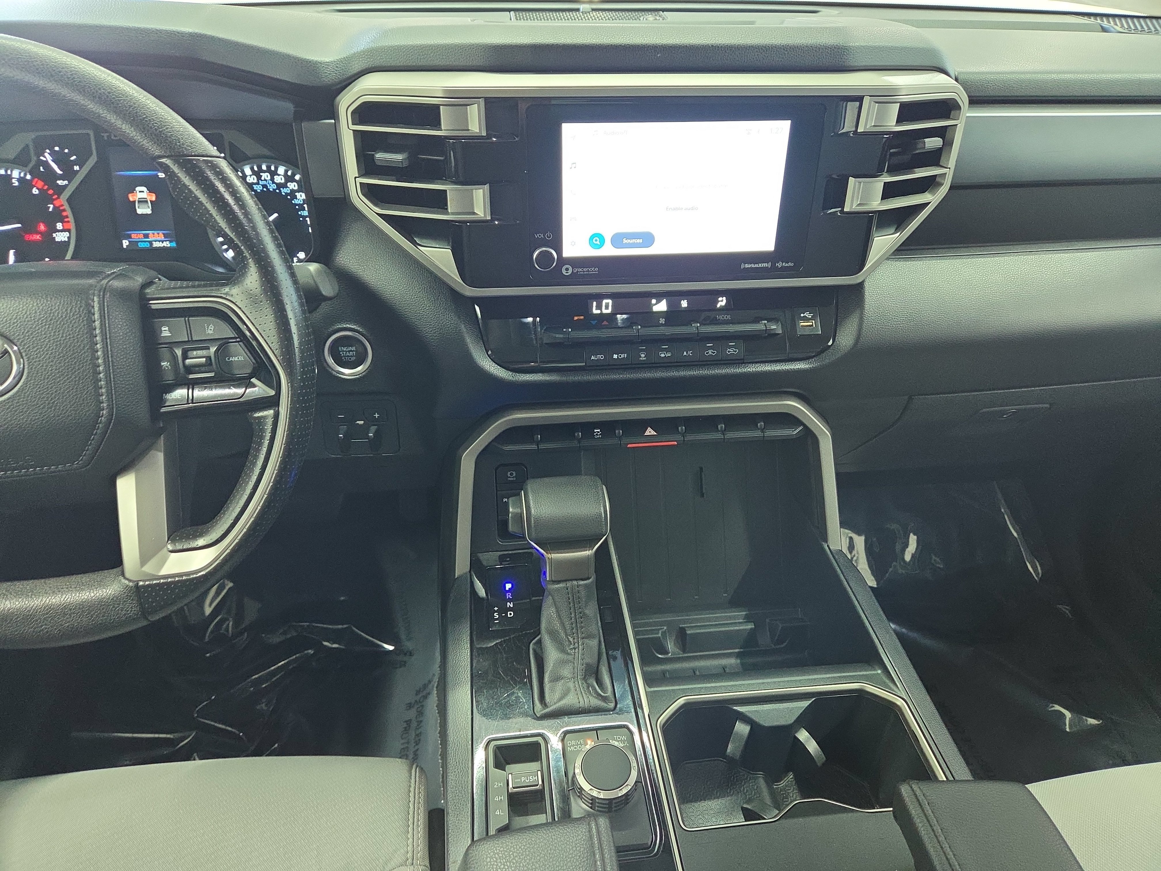 Used 2022 Toyota Tundra SR5 AWD/4WD image 31