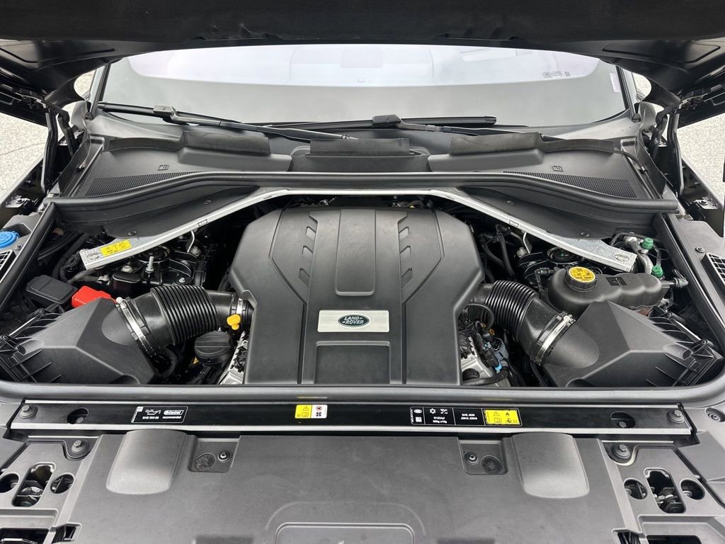 Used 2023 Land Rover Range Rover Sport First Edition image 34