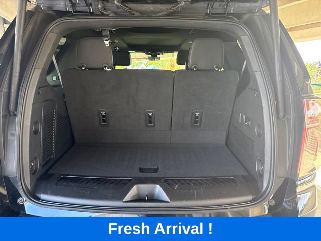 Used 2022 Chevrolet Tahoe LT w/ LT Signature Package RWD image 5