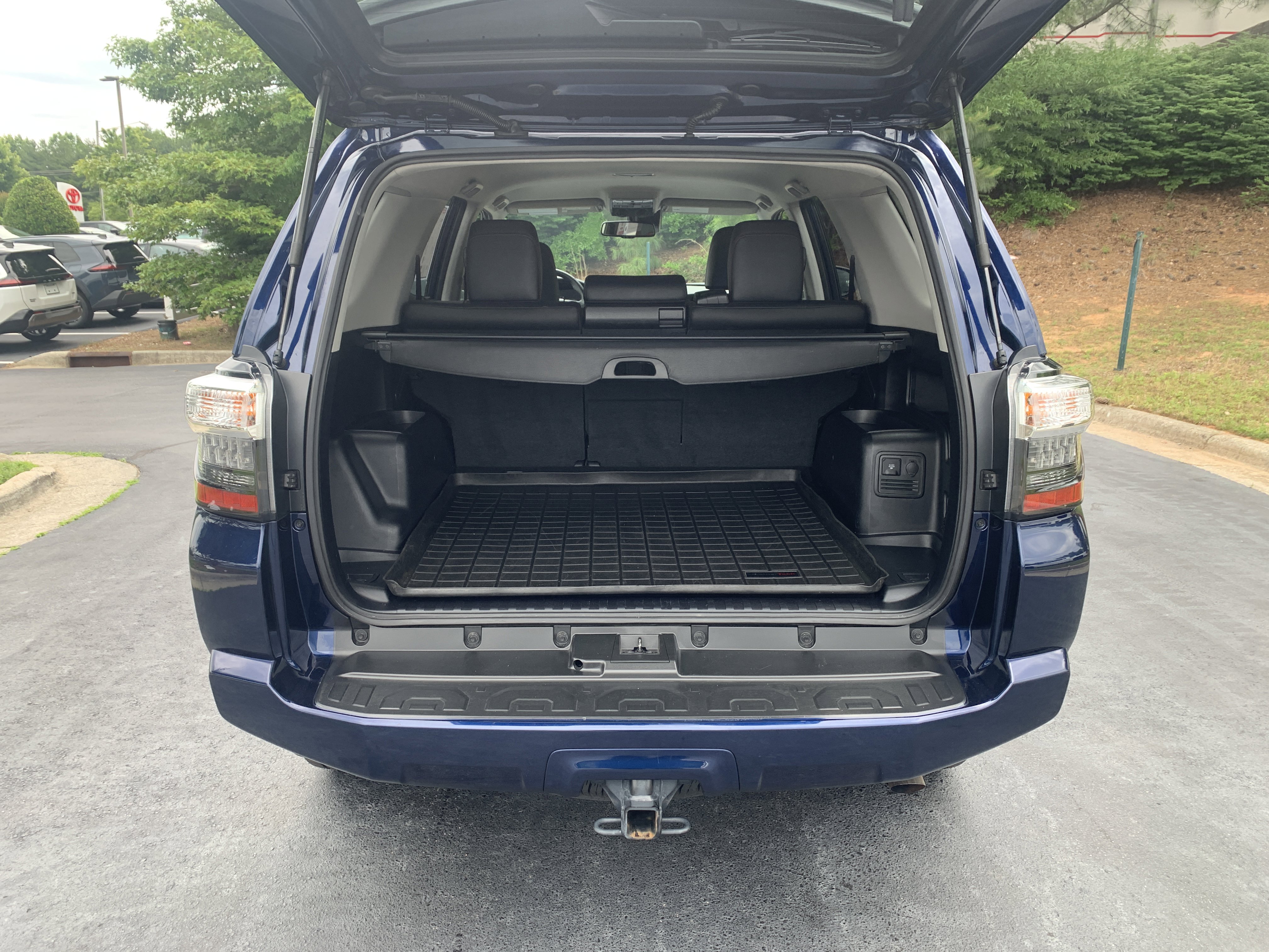 Certified 2021 Toyota 4Runner Venture AWD/4WD image 21