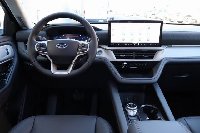 New 2026 Ford Explorer Active w/ Active Comfort Package AWD/4WD image 6