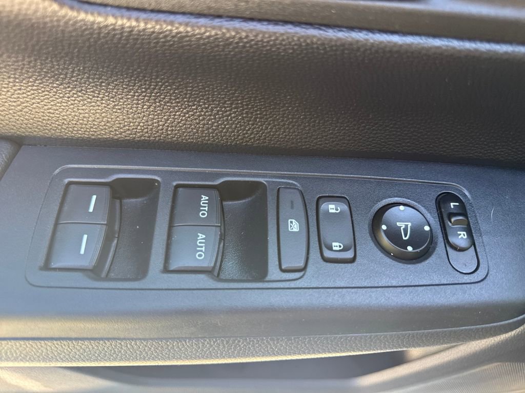 Used 2023 Honda CR-V EX image 15