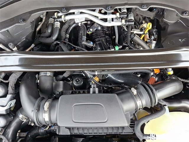 Used 2025 Ford Explorer ST image 29