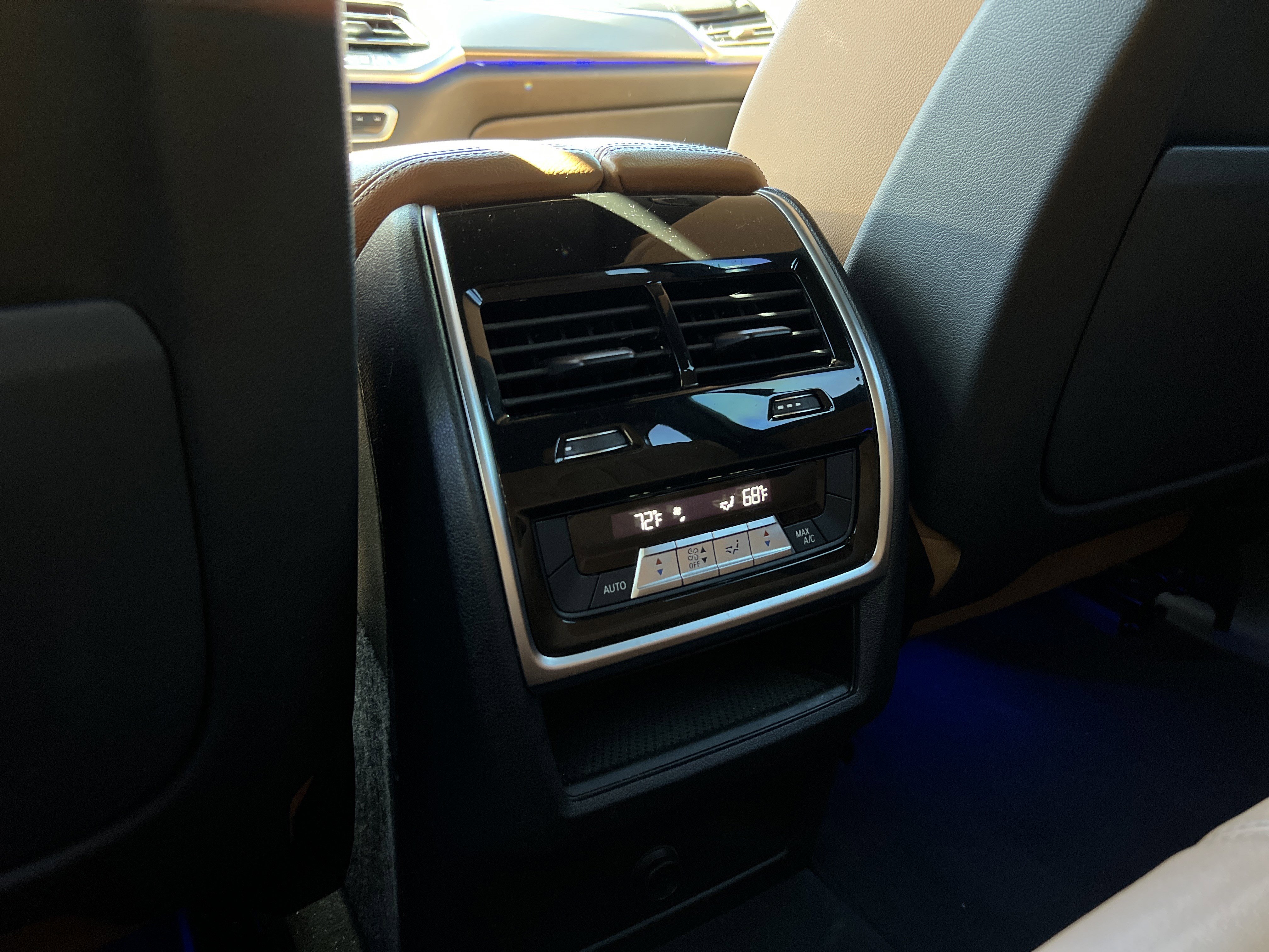 Certified 2022 BMW X5 sDrive40i w/ M Sport Package image 40