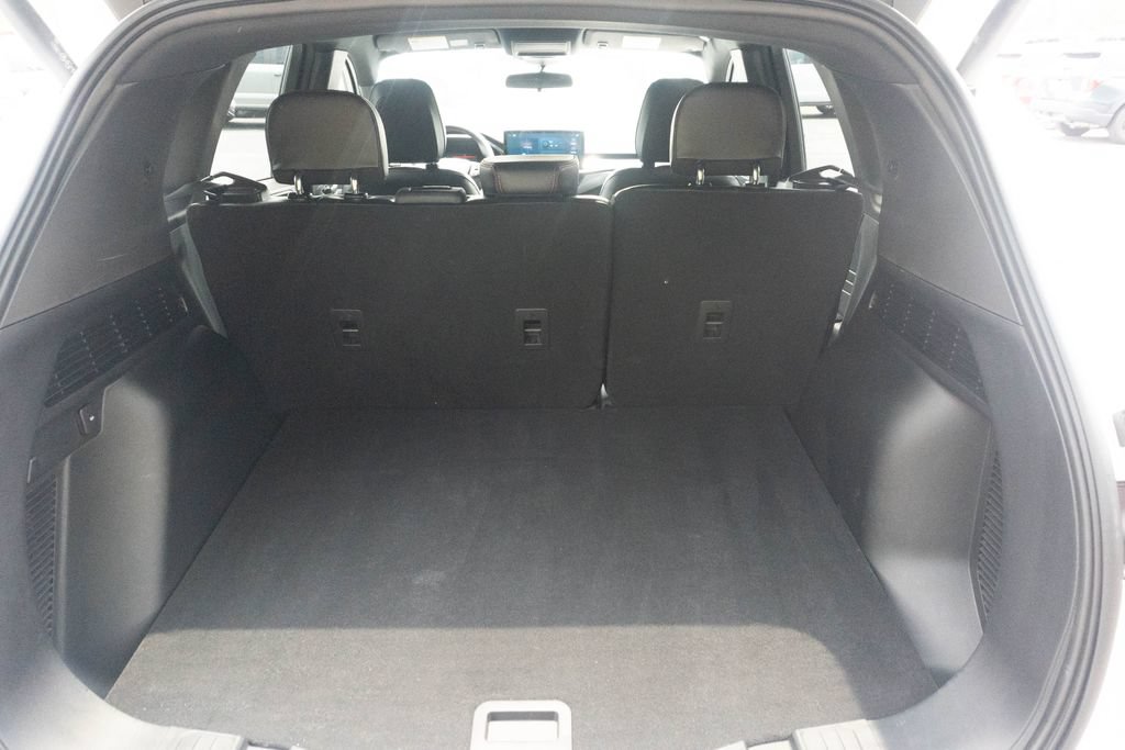 Used 2024 Ford Escape ST-Line w/ Tech Pack #1 FWD image 12